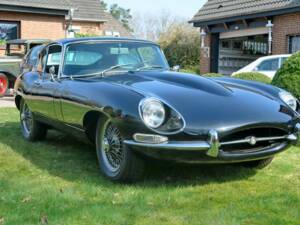 Image 1/7 de Jaguar E-Type (1968)