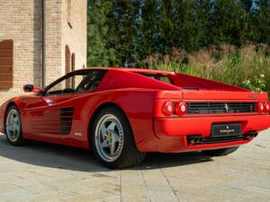 Imagen 13/50 de Ferrari 512 M (1996)