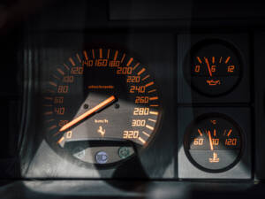 Image 13/32 of Ferrari Testarossa (1991)