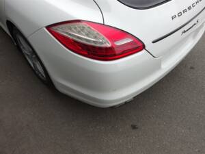 Image 36/98 of Porsche Panamera S (2010)
