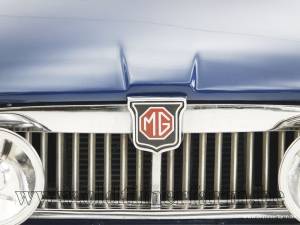 Image 14/15 of MG MGB GT (1973)