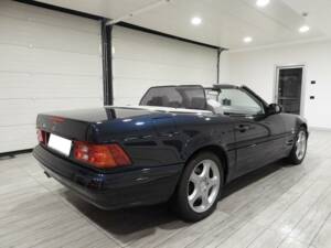 Image 4/15 of Mercedes-Benz SL 320 (2001)