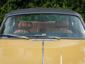 Bild 8/40 von Daimler Sovereign 4.2 (1976)