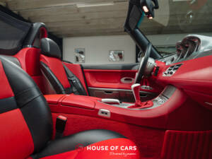 Image 20/25 of BMW Z8 (2000)