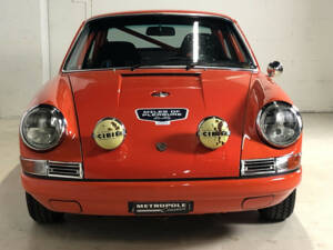 Imagen 8/26 de Porsche 911 2.0 T (1967)