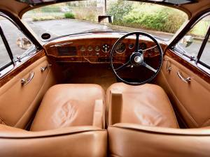 Image 28/38 of Bentley R-Type Continental (1955)