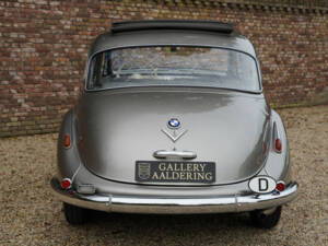 Immagine 6/50 di BMW 501 V8 (1965)