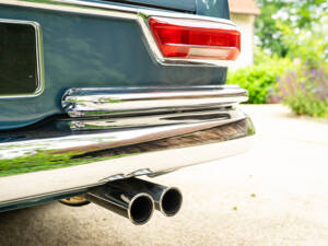 Image 23/48 of Mercedes-Benz 280 SE (1969)