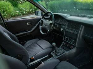 Bild 31/50 von Audi 80 - 2.0E quattro (1992)