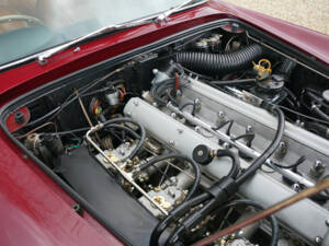 Bild 42/50 von Aston Martin DB 6 Vantage (1966)