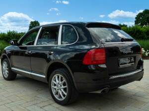 Image 6/50 of Porsche Cayenne S (2003)