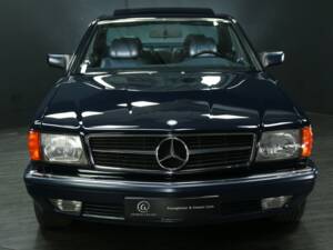 Image 10/63 of Mercedes-Benz 420 SEC (1990)