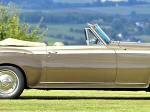 Bild 9/50 von Bentley S 1 Continental Drophead Coupé (1958)