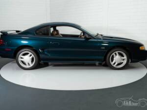 Bild 8/19 von Ford Mustang GT (1994)