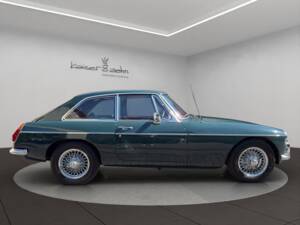 Image 5/23 de MG MGB GT (1972)