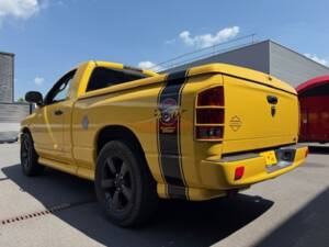 Image 5/24 of Dodge Ram 1500 (2005)