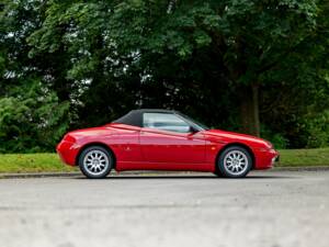 Bild 7/43 von Alfa Romeo Spider 2.0 Twin Spark 16V (2003)