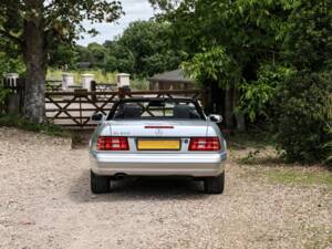 Bild 31/31 von Mercedes-Benz SL 280 (2000)