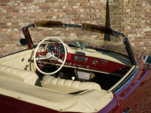 Image 45/50 de Mercedes-Benz 190 SL (1958)