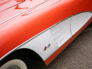 Bild 42/50 von Chevrolet Corvette (1958)