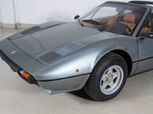 Image 17/32 of Ferrari 308 GTS (1978)