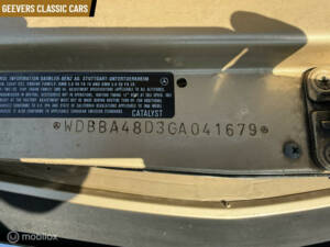 Imagen 27/41 de Mercedes-Benz 560 SL (1986)