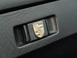 Image 42/58 of Porsche 924 Turbo (1982)