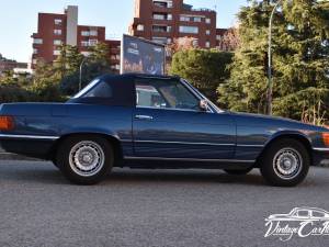 Image 7/30 de Mercedes-Benz 280 SL (1985)