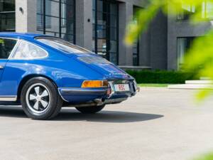 Image 8/34 de Porsche 911 2.0 E (1969)