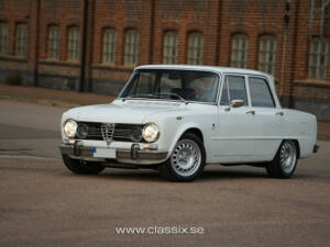 Image 7/27 de Alfa Romeo Giulia Super 1.3 (1974)