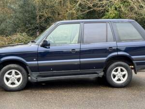 Image 4/8 of Land Rover Range Rover 4.6 Vogue (1999)