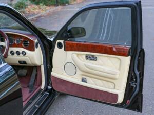 Bild 15/50 von Bentley Arnage T (2002)