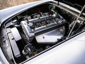 Image 30/50 of Alfa Romeo 2600 Spider (1963)