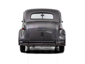 Image 3/21 of Chevrolet Master Deluxe (1939)