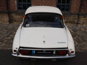 Image 6/22 of Citroën ID 20 (1970)