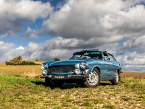 Image 17/50 of Volvo 1800 ES (1972)