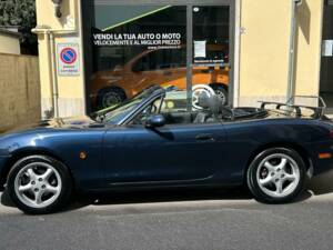 Bild 1/10 von Mazda MX-5 1.6 (1999)