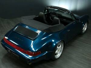 Image 22/30 of Porsche 911 Carrera 2 (WTL) (1993)