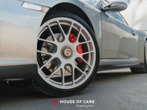 Image 10/43 of Porsche 911 Carrera 4 GTS (2012)