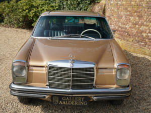 Image 46/50 of Mercedes-Benz 250 CE (1972)
