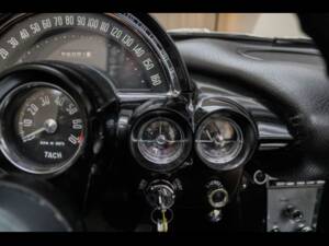 Image 21/100 of Chevrolet Corvette (1958)