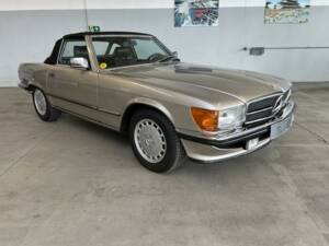 Imagen 38/40 de Mercedes-Benz 300 SL (1986)