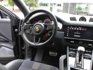 Image 9/19 of Porsche Cayenne Turbo GT (2022)