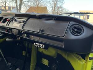 Image 17/57 of Volkswagen T2b Westfalia (1978)