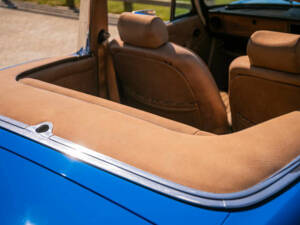 Image 33/49 de Triumph Stag (1977)