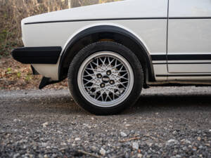 Afbeelding 23/58 van Volkswagen Golf I GTI 1.6 (1982)
