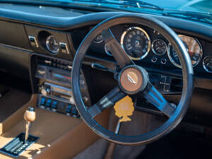 Image 9/12 de Aston Martin V8 (1973)