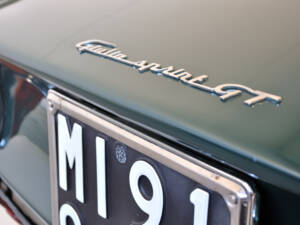 Image 23/65 of Alfa Romeo Giulia 1600 Sprint GT (1964)
