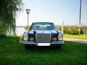 Image 3/22 of Mercedes-Benz 300 SEL 4.5 (1972)