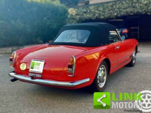 Image 7/10 of Alfa Romeo 2000 Spider (1960)